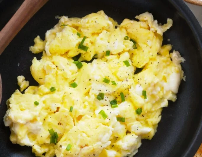 Best Fluffy Scrambled Eggs