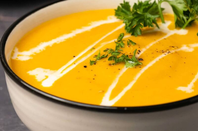 Creamy carrot soup for veg lover's