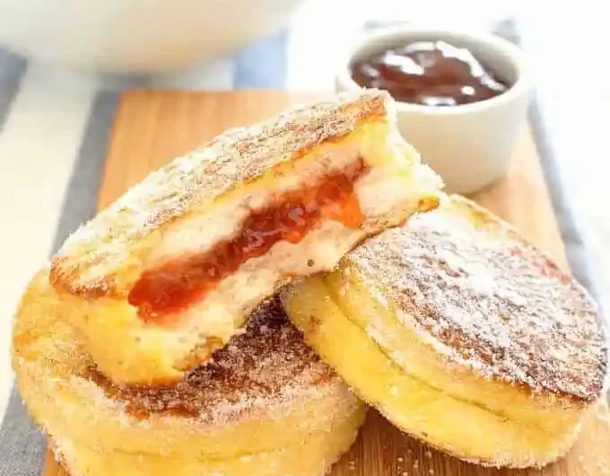 Jam doughnut pancakes