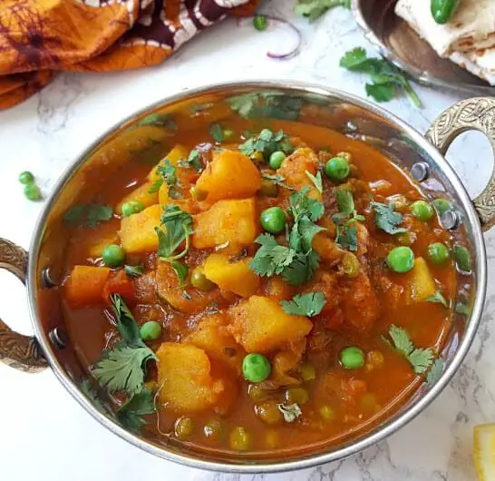 Aloo Matar (Indian Potato and Green Pea Curry)