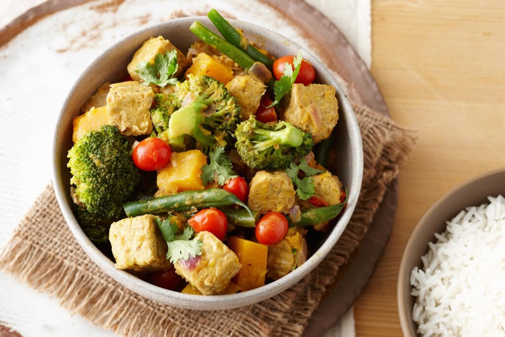 Tempeh and vegie curry