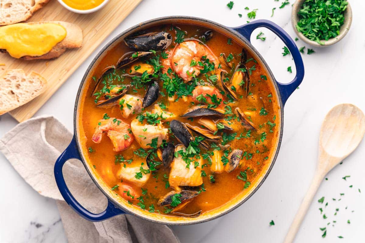 Classic French Bouillabaisse Recipe - RecipeWikki