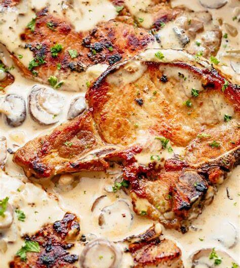 Pork Chops in Garlic Mushroom Sauce