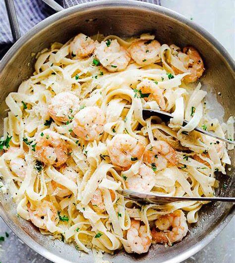 Creamy Garlic Butter Shrimp Pasta