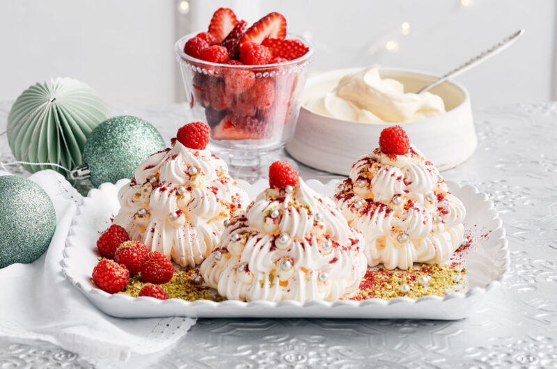 Pavlova Christmas Trees Recipe