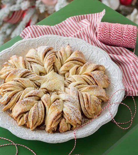 Holiday Star Bread