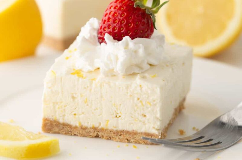 No-Bake Lemon Ricotta Cheesecake Bars