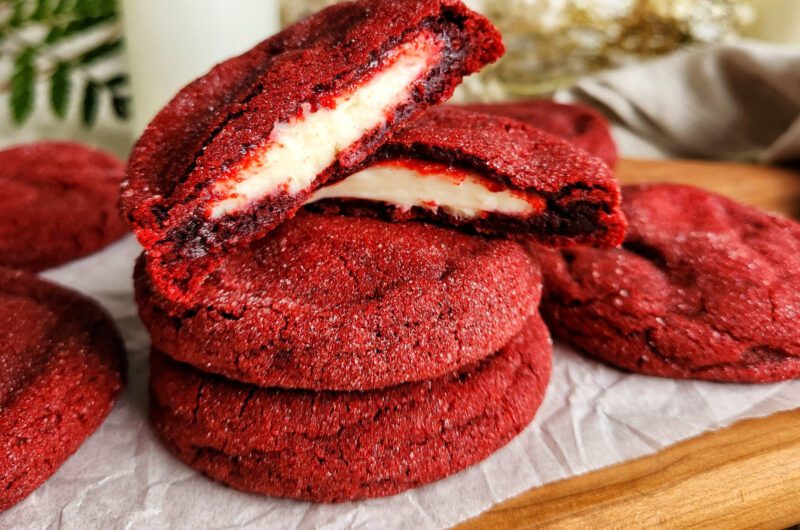Cheesecake Stuffed Red Velvet