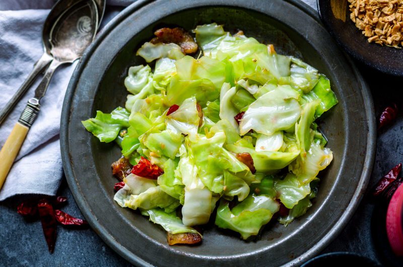 Super Easy Cabbage Stir Fry