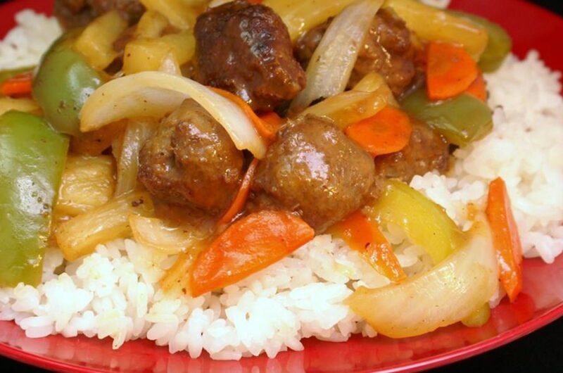 Sweet and Sour Meatballs (Suan T'ien Niu Jou Po Lo La Tzu)
