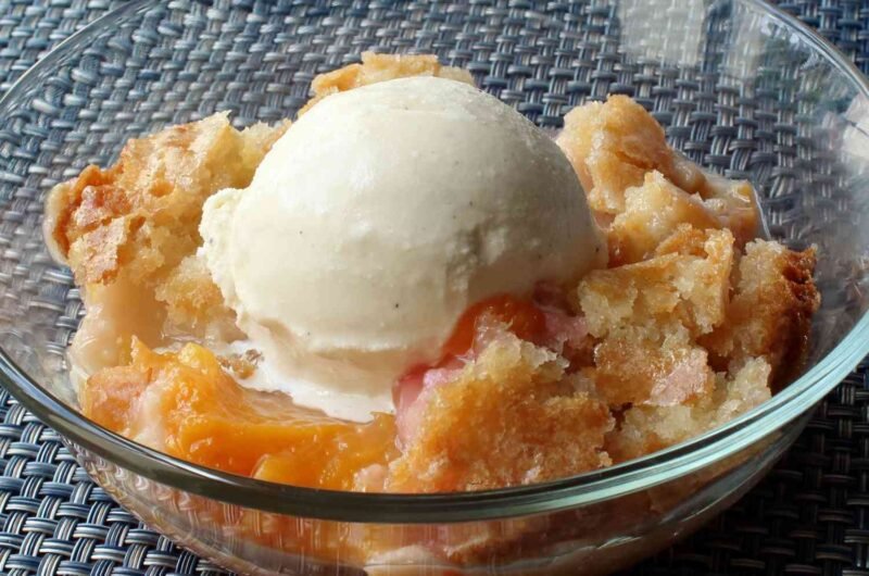 Crisp Peach Cobbler