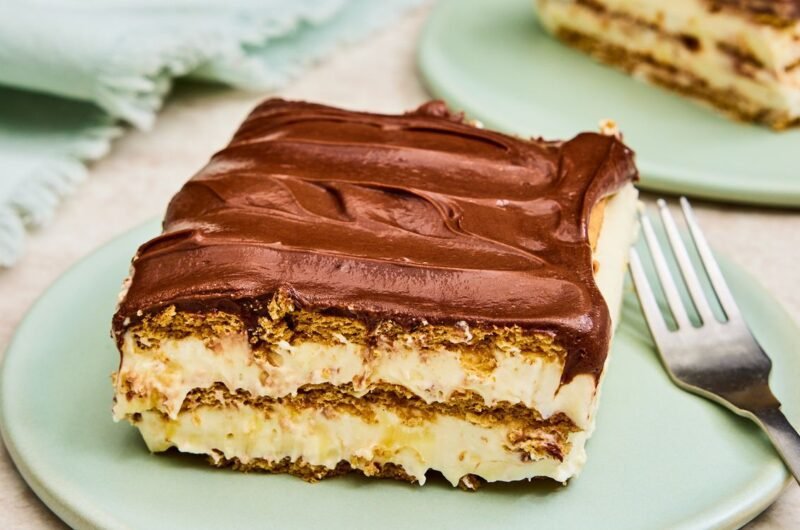 Chocolate Éclair Dessert