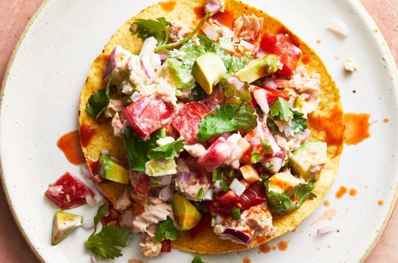 Easy No-Cook Tuna and Avocado Tostadas